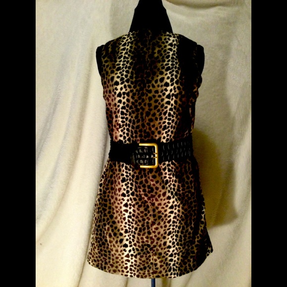NEW LEOPARD PLUSH VELVET MINI DRESS - Picture 1 of 5